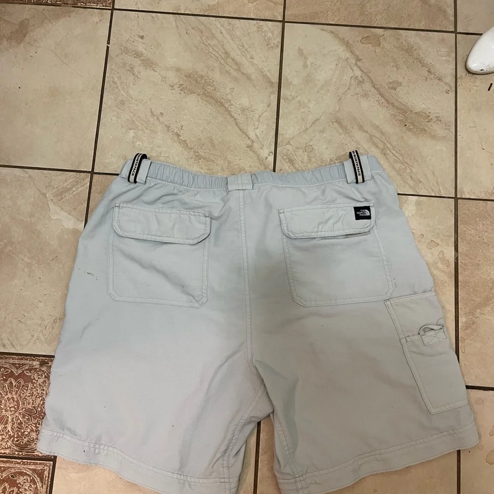 The North Face cream color shorts used but good condition_11